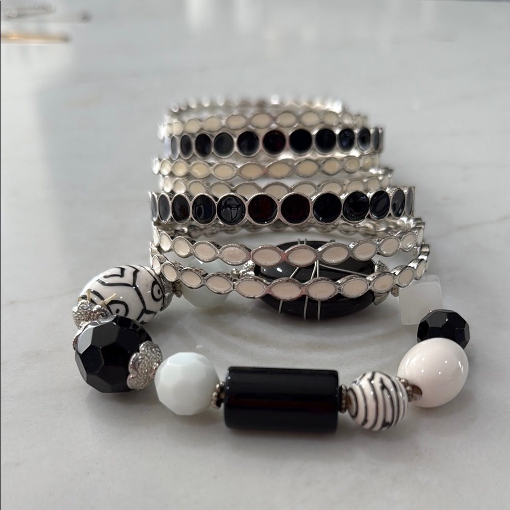 9 Premier Designs bracelets Elegant Black and White Bracelet Set